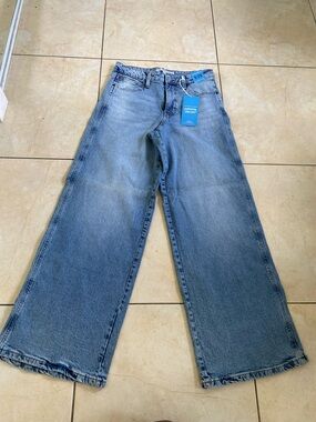 Light Wash Wide Leg Jeans